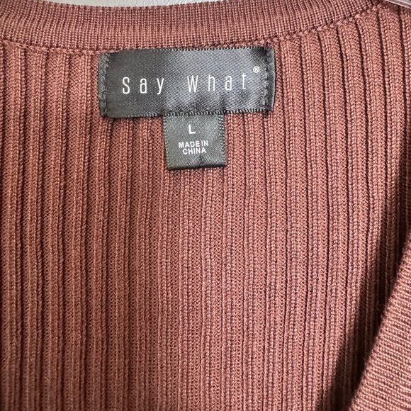 Say What Striped Maxi Dress with Gold Chain Belt - Picture 8 of 9